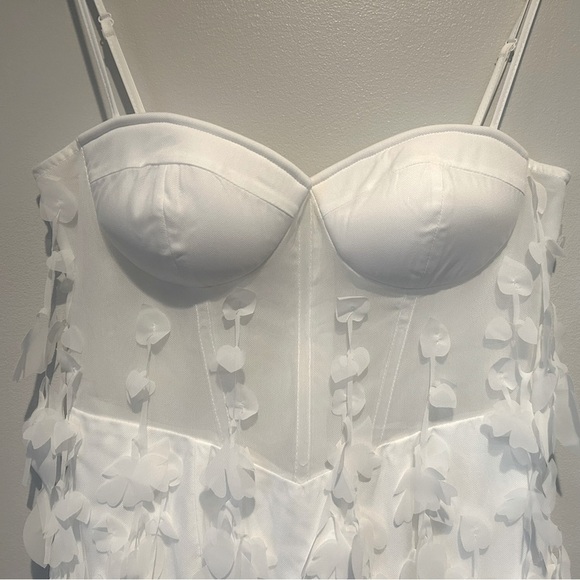 ASOS 3D luxe fringe cupped fishtail maxi dress gown in white Size 6 - Picture 5 of 15